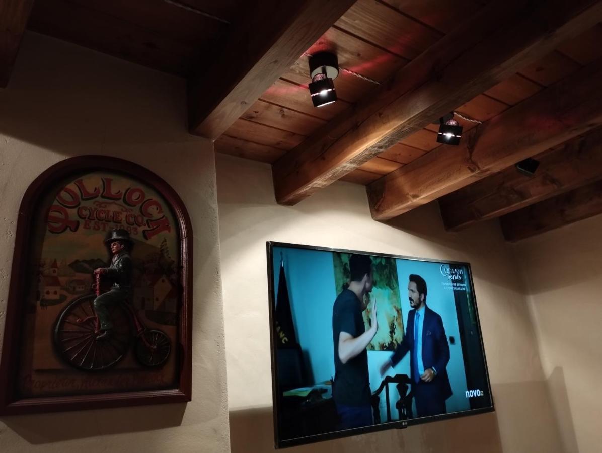 Esqui, Aigueestortes Y Boi-Tauell A Tus Pies En Ebrehogar Pla de l'Ermita Buitenkant foto