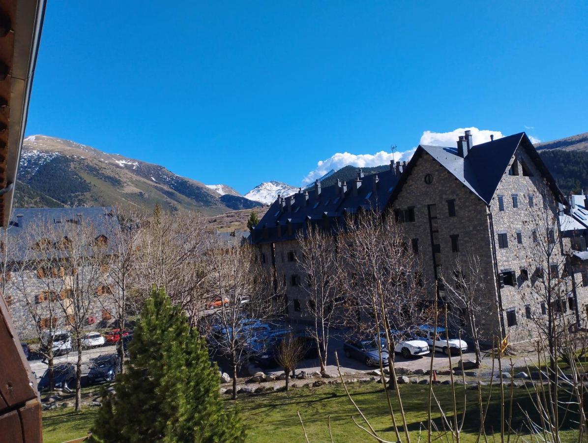 Esqui, Aigueestortes Y Boi-Tauell A Tus Pies En Ebrehogar Pla de l'Ermita Buitenkant foto